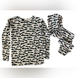 GAP Black and White Bat Print Kids Pajama Set size 5